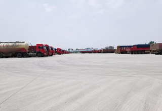 舒城县城北停车场